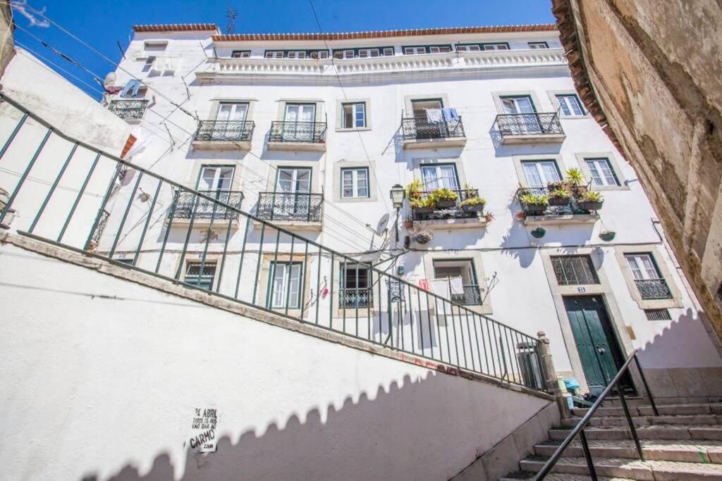 Amazing River View In Historical Lisboa Extérieur photo